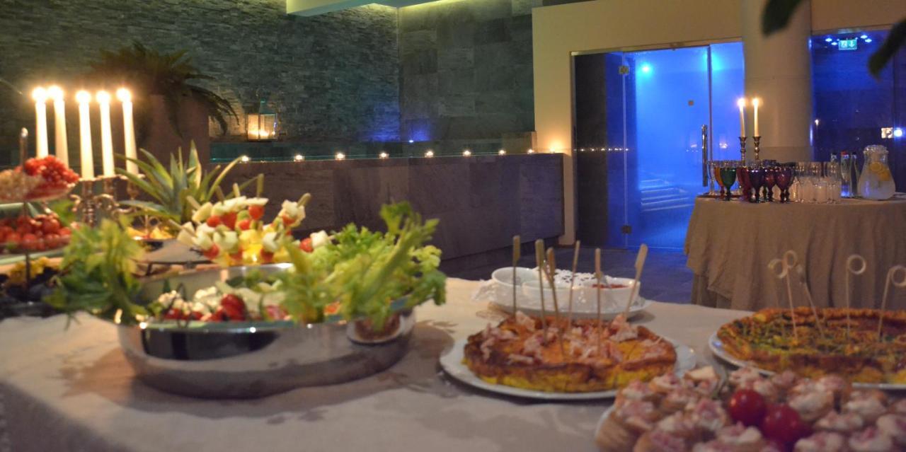 Hotel Mamiani & Relaxing Spa ウルビーノ レストラン 写真
